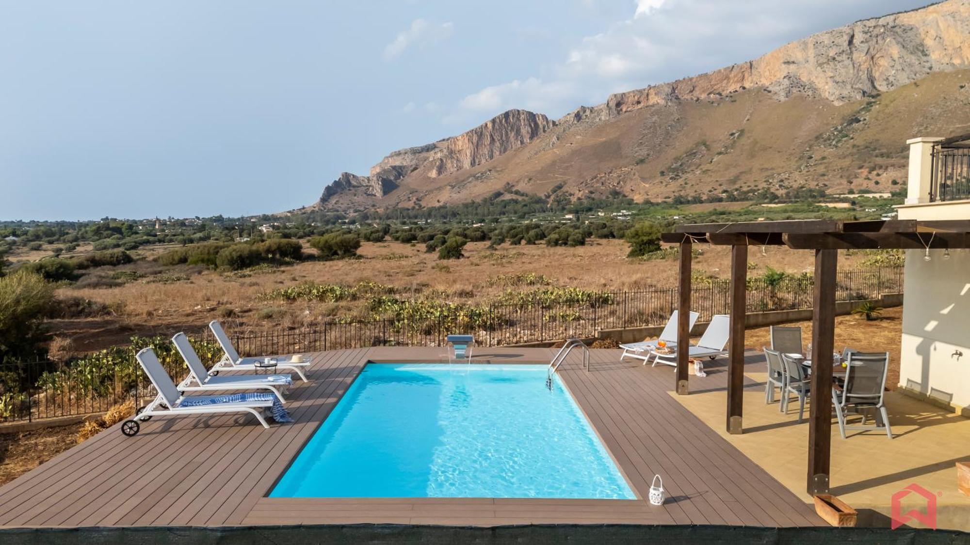 Villa With Sea View Private Pool Теразини Екстериор снимка